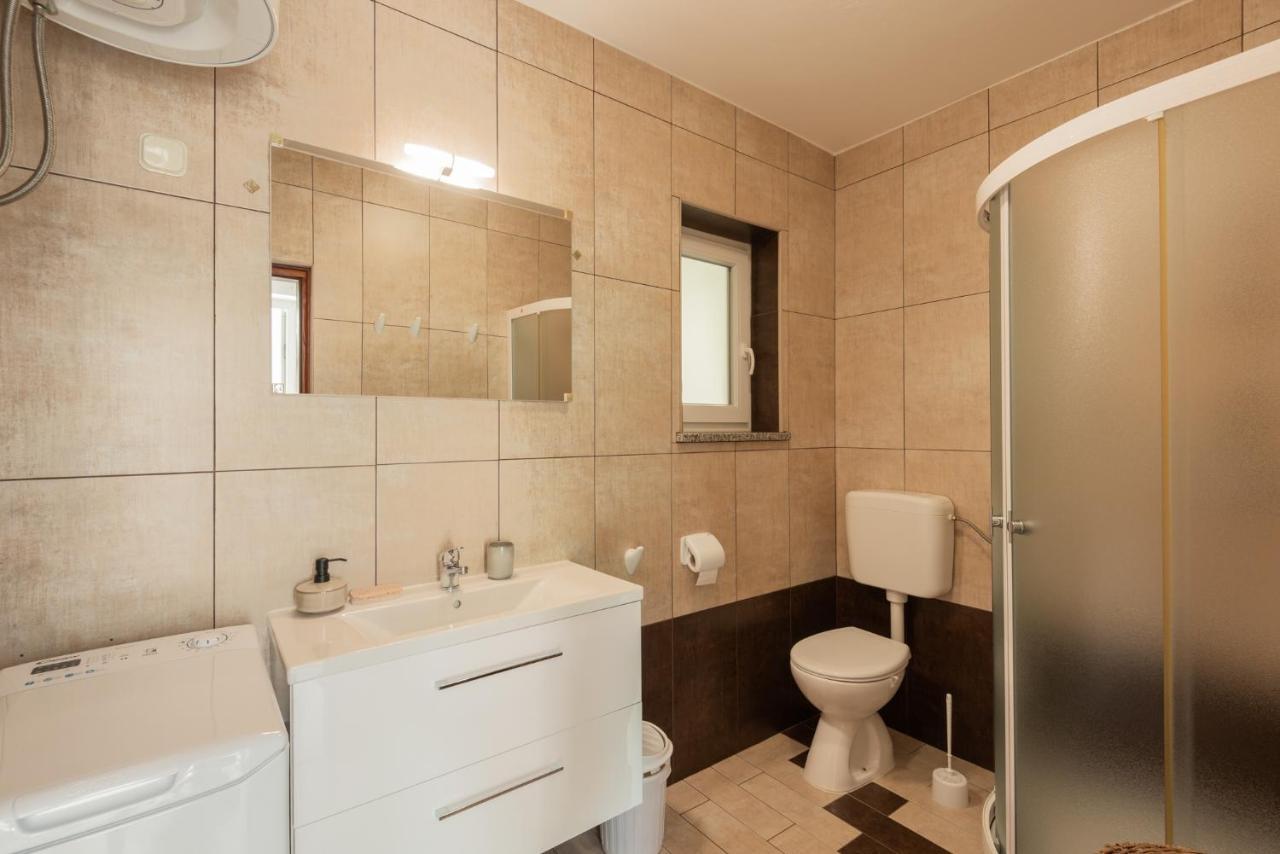 Apartment N&T Pula Exterior photo